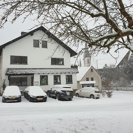 Hotel On Route L854 - Zum Riepen Medebach